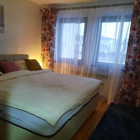 Ferienwohnung Dzoni SJJ Exterior foto